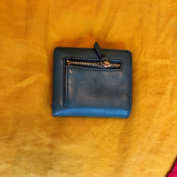 Fossil Wallet - Picture 2 of 5
